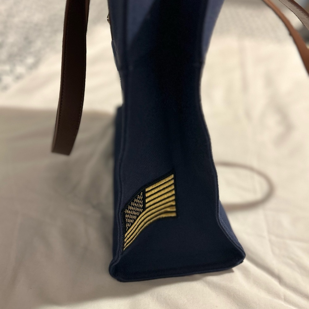 U. S. Navy and Brown Shoulder Bag - Picture 7 of 10